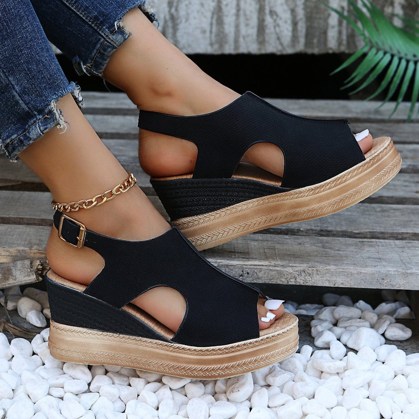 Amira™ | Sandals