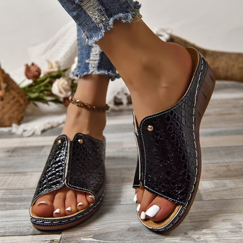 Julissa™ | Metallic Slip-On Sandals