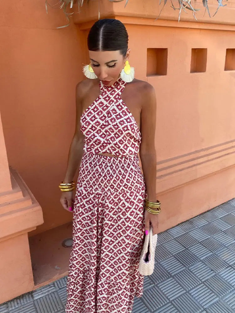 Sadie – Halterneck Cut-Out Midi Dress