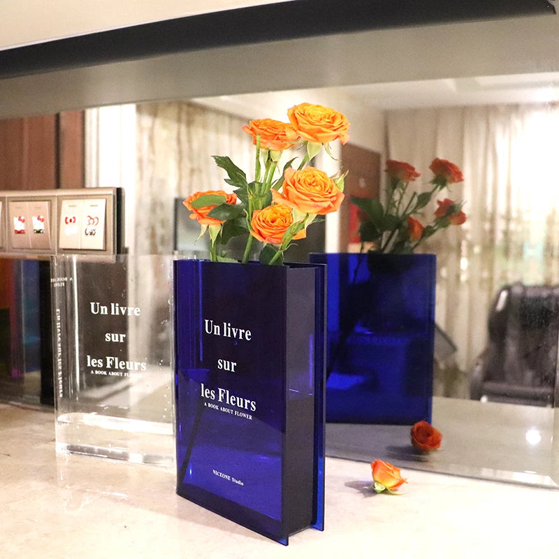 Lyla – Book-Shaped Decorative Vase