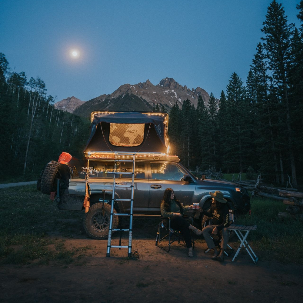 Lumo – All-in-1 Camp Lamp